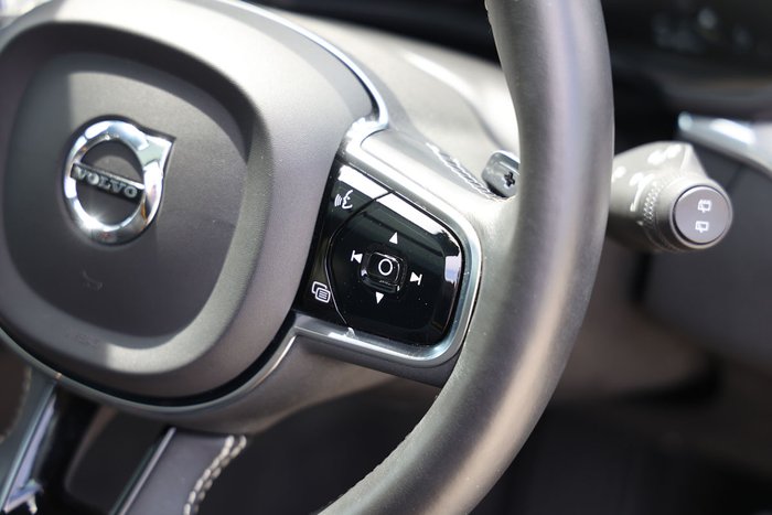 2019 Volvo XC60 T8 Polestar