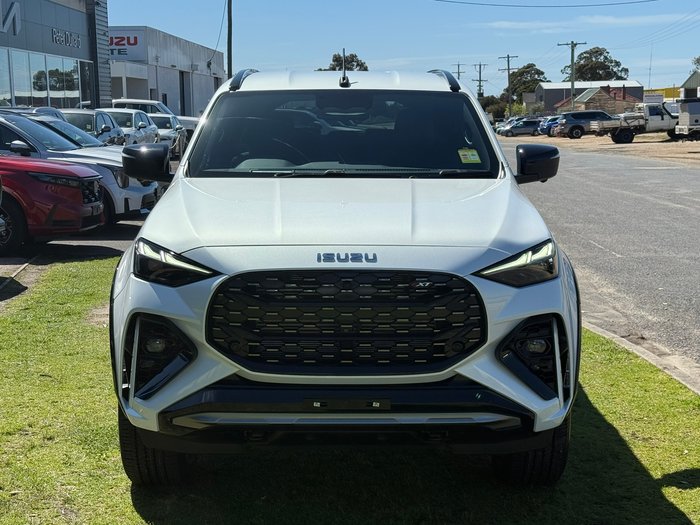 2025 Isuzu MU-X X-TERRAIN