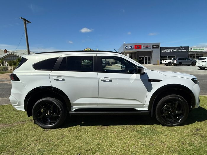 2025 Isuzu MU-X X-TERRAIN