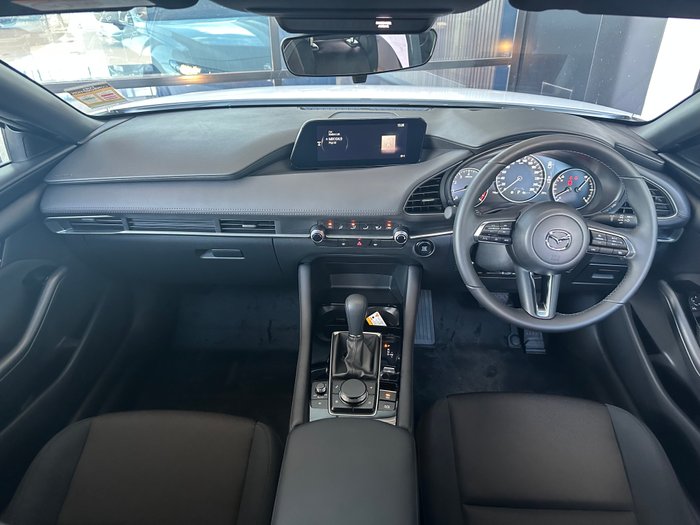 2025 Mazda 3 G20 Touring