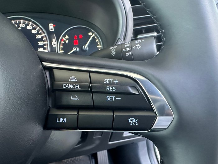 2025 Mazda 3 G20 Touring