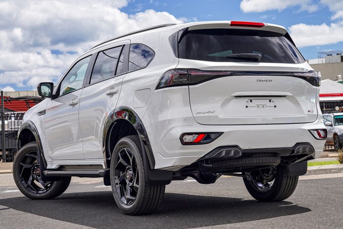 2025 Isuzu MU-X X-TERRAIN