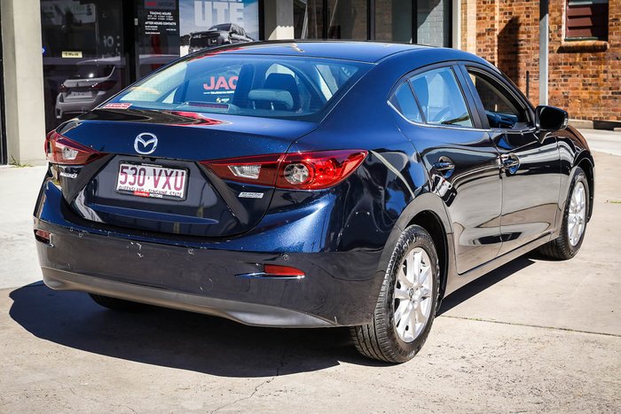 2015 MAZDA MAZDA3