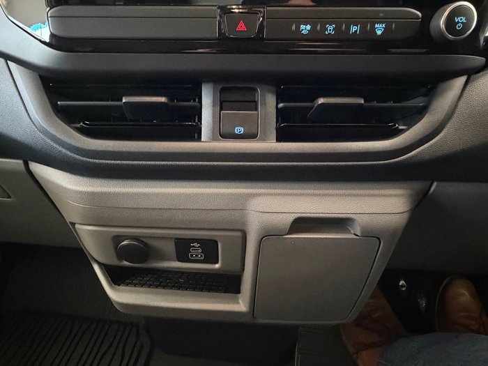 2024 Ford Transit Custom Sport SWB