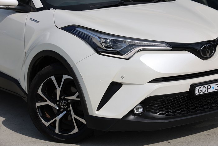 2017 TOYOTA C-HR KOBA (2WD)