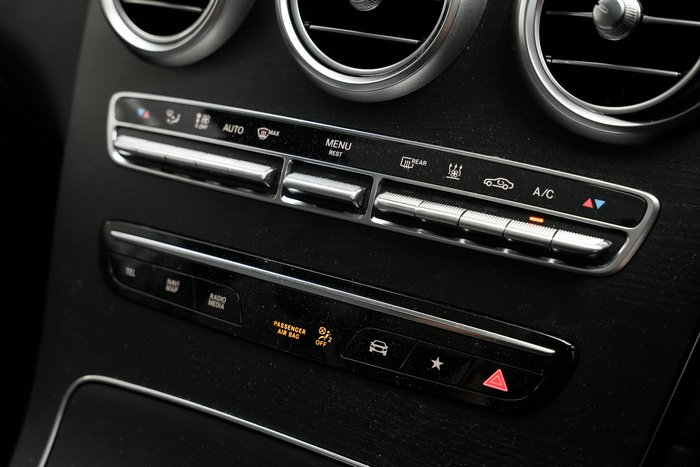 2021 Mercedes-Benz GLC-Class GLC300 e