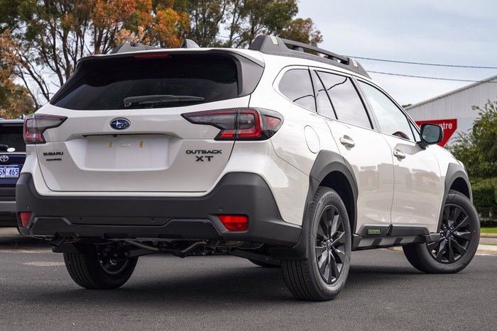 2025 Subaru Outback AWD Sport XT