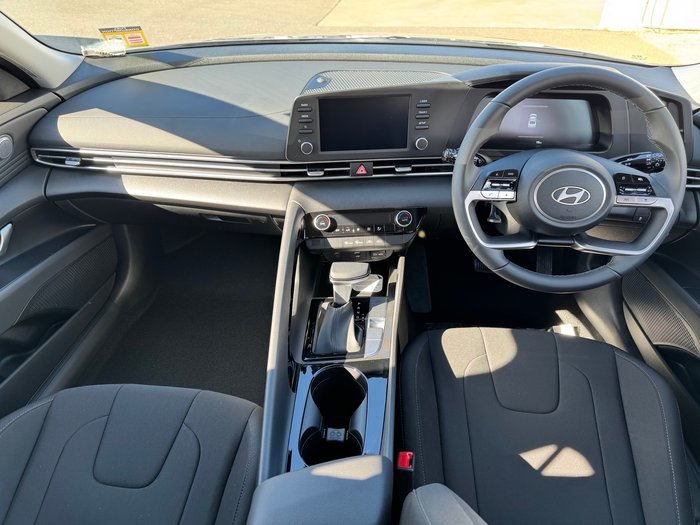 2026 HYUNDAI CN7 i30 SEDAN HEV
