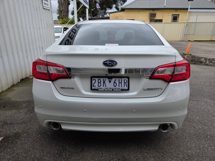 2016 SUBARU LIBERTY 3.6R WHITE