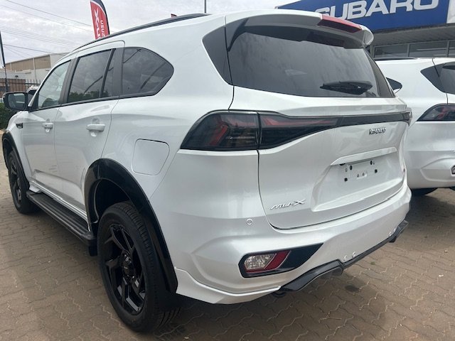 2025 Isuzu MU-X X-TERRAIN MY25.5 MOONSTONE WHITE PEARL
