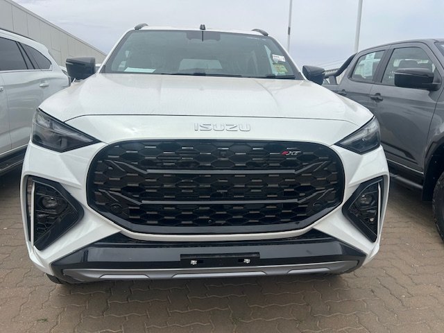 2025 Isuzu MU-X X-TERRAIN MY25.5 MOONSTONE WHITE PEARL