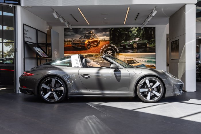 2018 Porsche 911 Targa 4