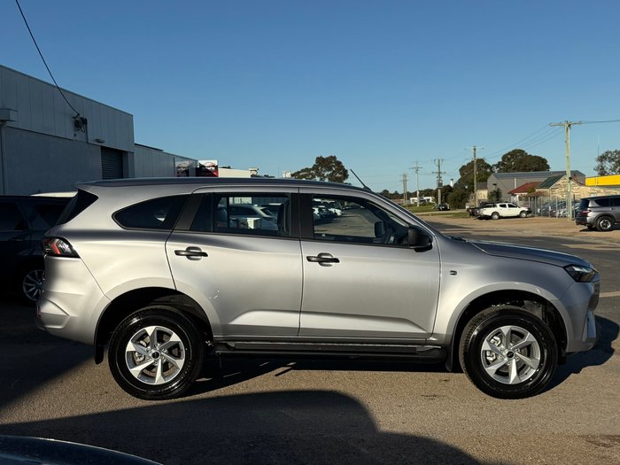 2026 Isuzu MU-X LS-M