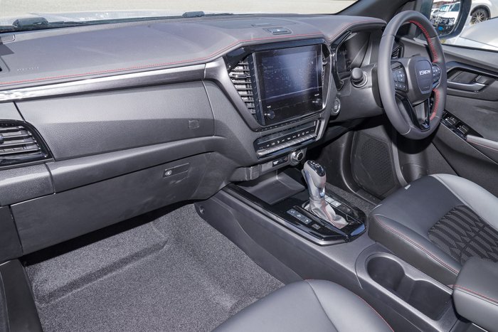 2025 Isuzu D-MAX X-TERRAIN