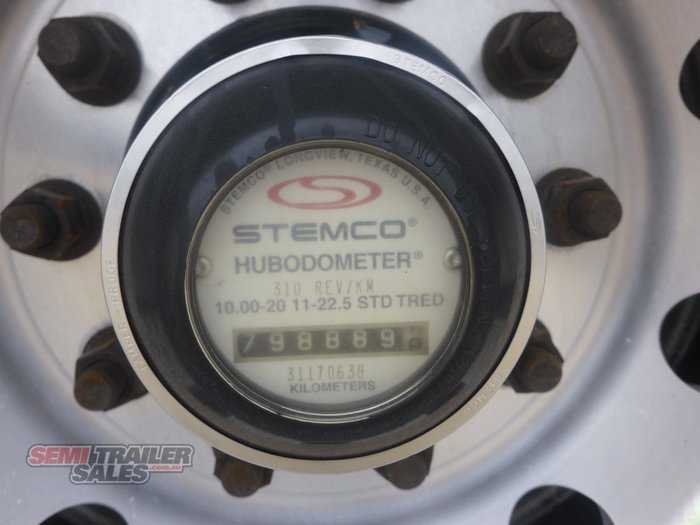 2006 Maxitrans Bogie Refrigerated Pantech