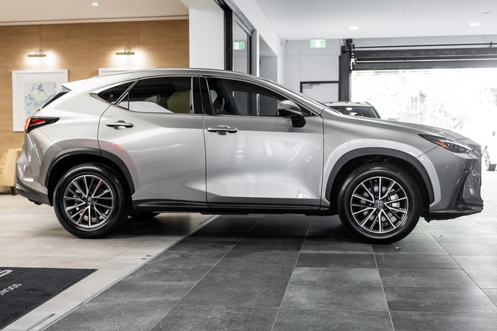 2023 Lexus NX350H Luxury 2.5L Hybrid Auto CVT Wagon