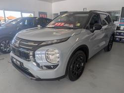 2025 Mitsubishi Outlander LS