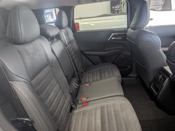2025 Mitsubishi Outlander LS