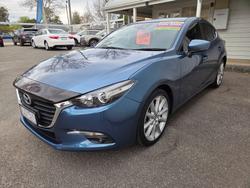 2016 MAZDA 3 SP25 BLUE