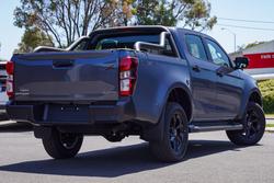 2025 Isuzu D-MAX X-RIDER