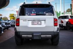 2025 Toyota PRADO GXL