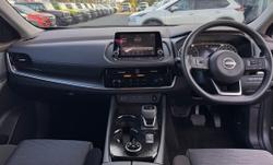 2025 NISSAN X-TRAIL ST