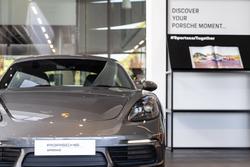 2021 Porsche 718 Cayman