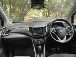 2017 Holden
Trax