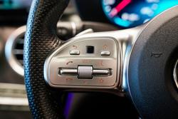 2022 Mercedes-Benz GLC-Class GLC300