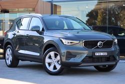2026 Volvo XC40 Plus B4