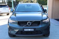 2026 Volvo XC40 Plus B4