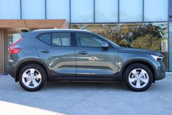 2026 Volvo XC40 Plus B4