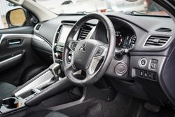 2022 MITSUBISHI PAJERO SPORT GLS (2WD) 7 SEAT