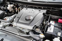 2022 MITSUBISHI PAJERO SPORT GLS (2WD) 7 SEAT