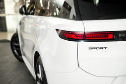 2024 Land Rover Range Rover Sport D350 Dynamic HSE