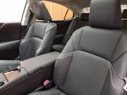 2024 Lexus ES300h Luxury 2.5L Hybrid Auto CVT Sedan