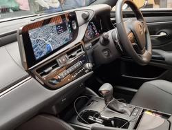 2024 Lexus ES300h Luxury 2.5L Hybrid Auto CVT Sedan