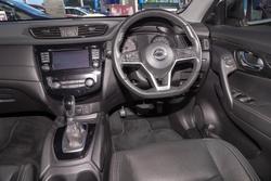 2020 Nissan
X-TRAIL ST-L