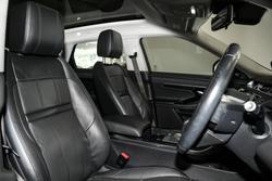 2020 Land Rover
Range Rover Evoque D180 SE