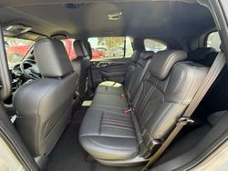 2025 Isuzu MU-X X-TERRAIN