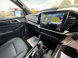 2025 Isuzu MU-X X-TERRAIN