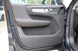 2026 Volvo XC40 Plus B4