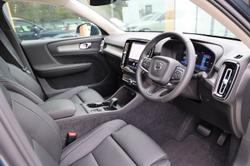 2026 Volvo XC40 Plus B4