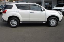 2017 Isuzu MU-X LS-T