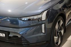 2026 Volvo EX90 Ultra Twin Motor Performance