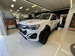 2025 ISUZU D-MAX BLADE