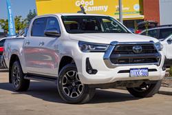 2021 Toyota Hilux SR5