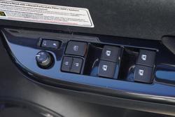 2021 Toyota Hilux SR5