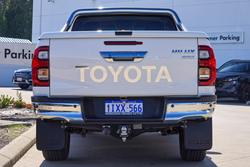 2021 Toyota Hilux SR5