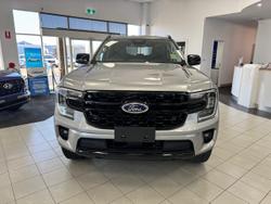 2025 Ford
Everest Sport